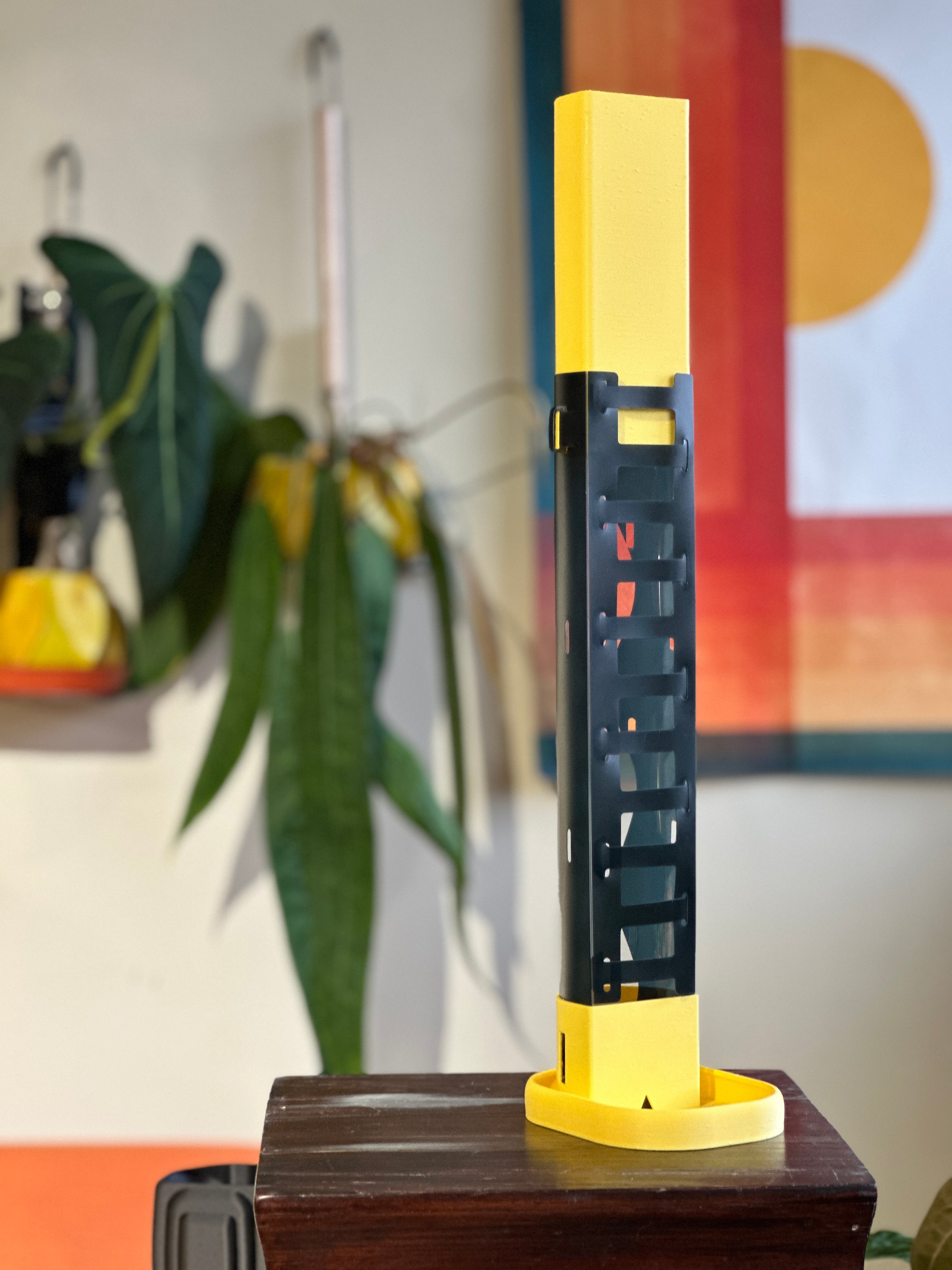 Small Moss Pole Kit: Straight and Sleek