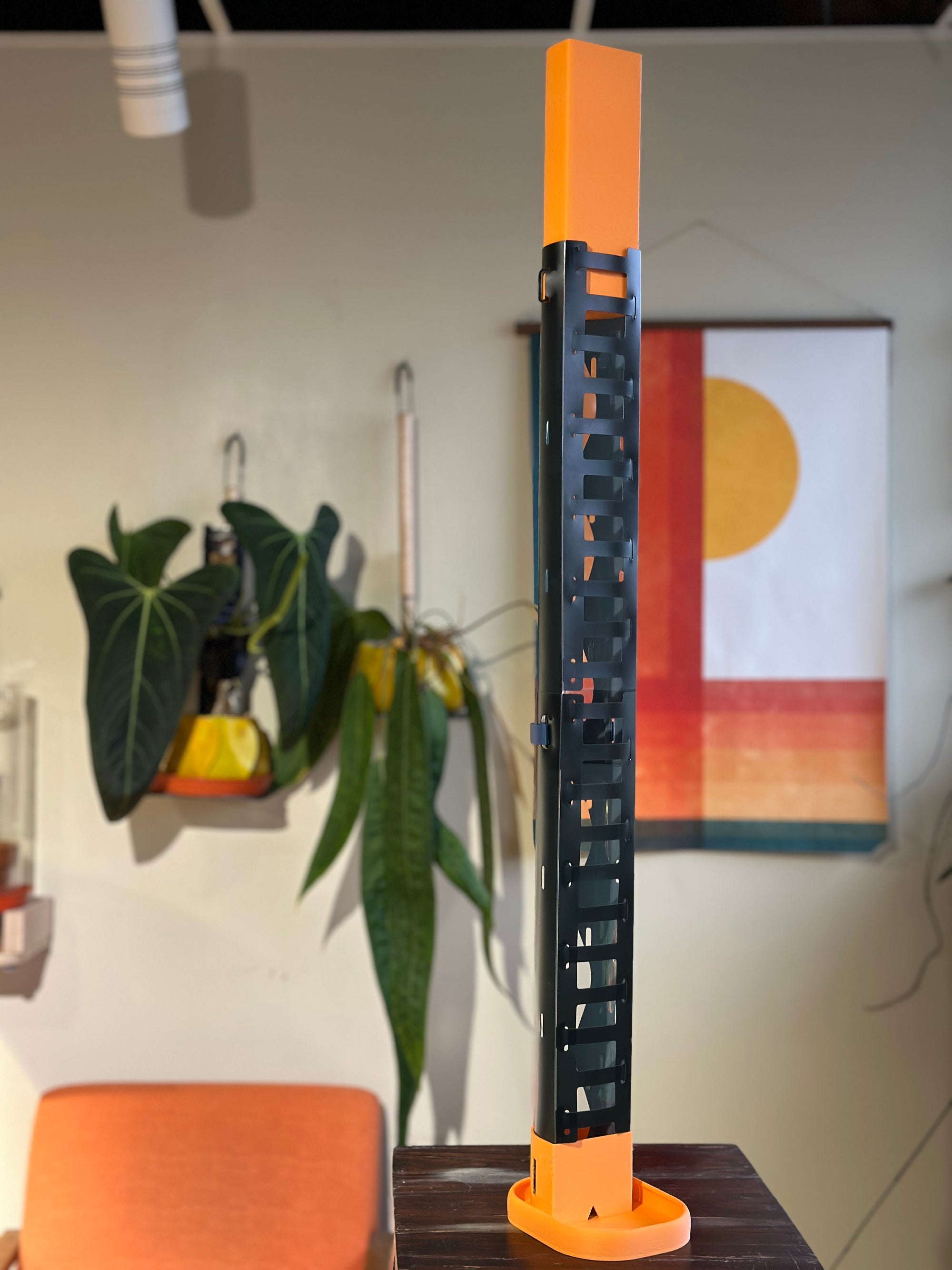 Small Double Moss Pole: Straight and Sleek