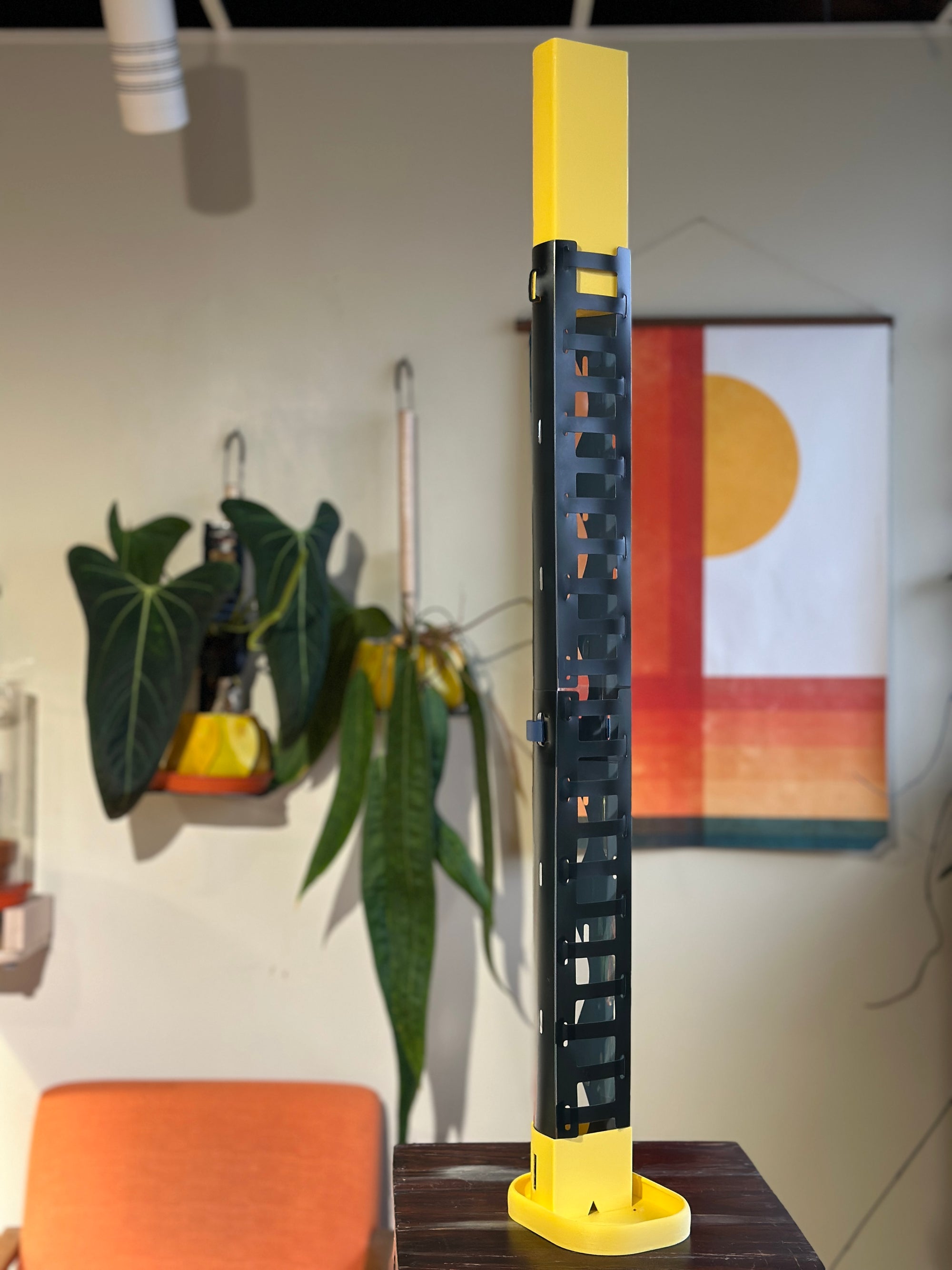 Small Double Moss Pole: Straight and Sleek