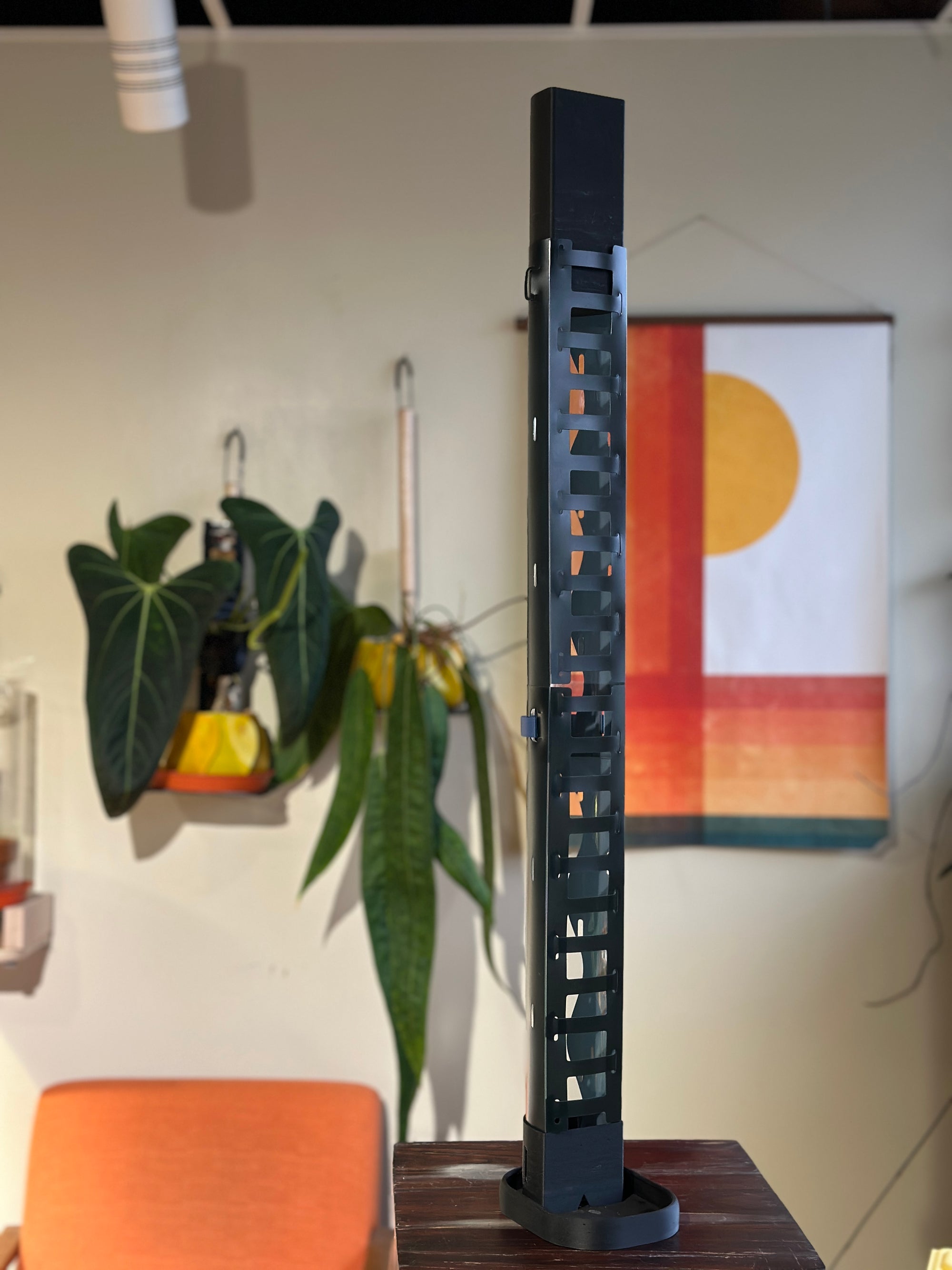 Small Double Moss Pole: Straight and Sleek